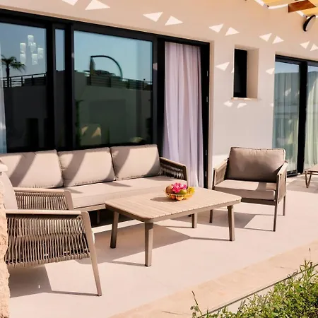 Appartement Mykonos Homes - Pool & - Garden Terrace 3 By Azur Prime Kalogrea